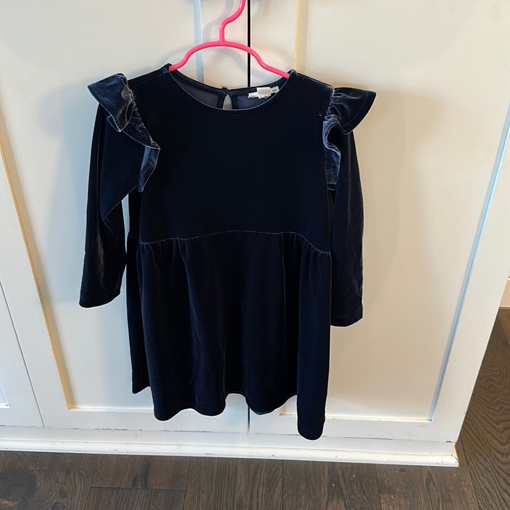 Blue velvet dress with ruffle sleeves